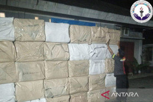 kemensos-distribusikan-bantuan-vigara-banjir-rob-di-jakarta-utara