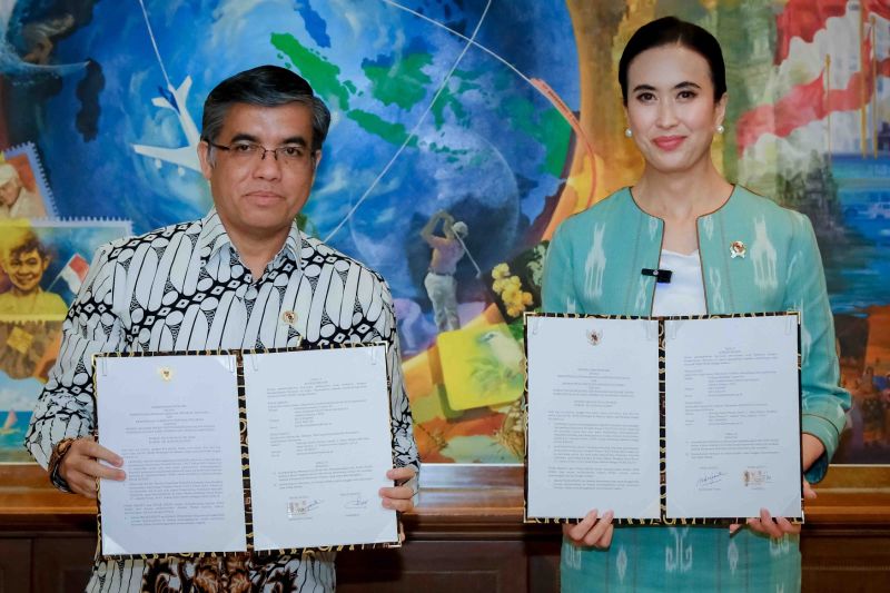 kementerian-pariwisata-dan-ketenagakerjaan-tingkatkan-sdm-pariwisata-indonesia
