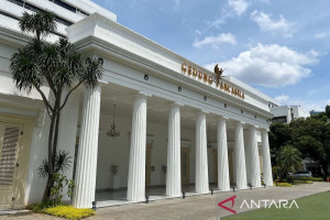 kemlu-pulangkan-jenazah-wni-dari-kamboja-kembali-ke-tanah-air
