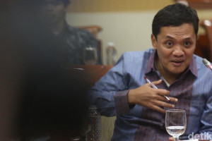 ketua-komisi-iii-dpr-pastikan-hak-impunitas-advokat-diakomodir-ruu-kuhap