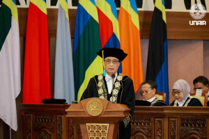 ketua-mwa-harapkan-unair-wujudkan-pendidikan-selaras-uud-1945