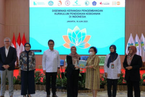 kolegium-kebidanan-luncurkan-kurikulum-baru-untuk-calon-bidan