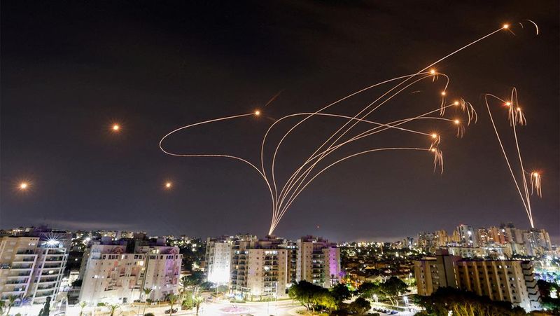konflik-iran-israel-meningkatkan-ketegangan-perdamaian-dunia