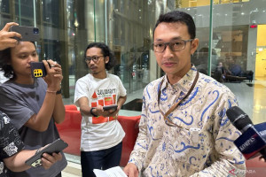 kpk-geledah-pt-iim-dan-sita-catatan-keuangan-serta-mobil