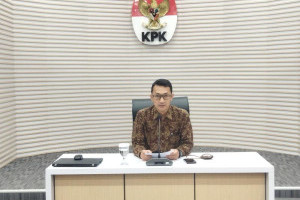 kpk-jadwalkan-ulang-pemeriksaan-khofifah-dalam-kasus-danah-hibah-jatim