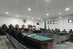 kpk-periksa-dua-pengusaha-tambang-di-bengkulu-investigasi-kasus-tambang