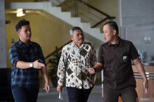 kpk-selidiki-dana-csr-bank-indonesia-dan-ojk-terkait-dugaan-korupsi