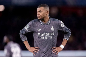 kylian-mbappe-dilarikan-ke-rumah-sakit-karena-gastroenteritis