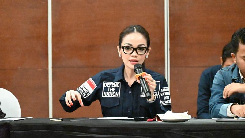 legislator-minta-evakuasi-wni-di-iran-israel-tak-boleh-ada-yang-jadi-korban