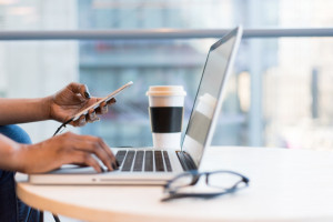 linkedin-gagal-dorong-popularitas-fitur-ai-menulis-resume