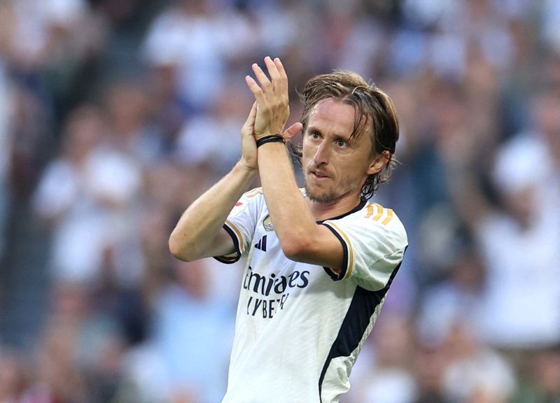 luka-modric-gabung-ac-milan-setelah-piala-dunia-antarklub-2025
