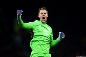 manuel-neuer-tetap-optimistis-meski-bayern-kalah-di-piala-dunia-antarklub