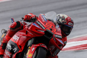marc-marquez-juara-sprint-race-motogp-italia-2025