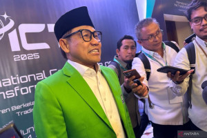 menko-pm-tekankan-pentingnya-pesantren-cegah-kekerasan-seksual