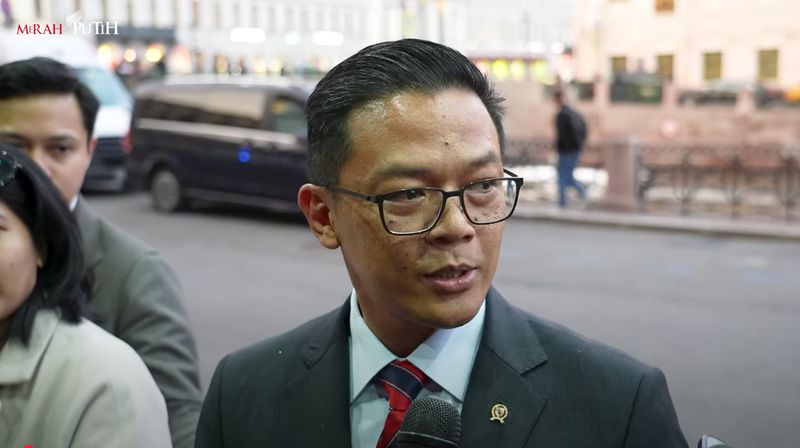 menlu-ri-desak-negara-oki-perkuat-diplomasi-dorong-pengakuan-palestina