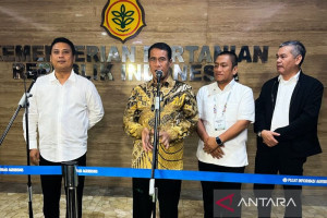 mentan-amran-klaim-penyatuan-hkti-perkuat-akselerasi-pertanian