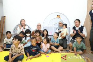menteri-arifah-dorong-penerapan-daycare-di-tempat-kerja-untuk-tingkatkan-produktivitas