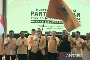 mohan-roliskana-kembali-pimpin-golkar-ntb-setelah-pemilihan-internal