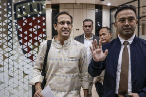 nadiem-makarim-ditanya-kejagung-dalam-kasus-pengadaan-chromebook-rp9-9-triliun