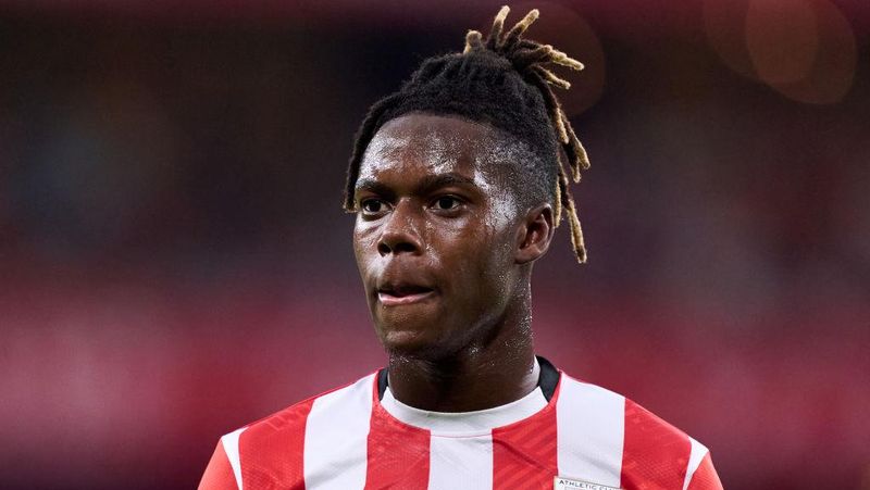 nico-williams-jadi-sorotan-setelah-rumor-transfer-ke-barcelona