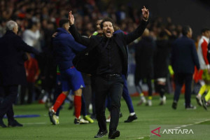 pelatih-atletico-madrid-mengakui-kehebatan-paris-saint-germain