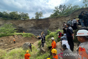 pemerintah-cirebon-tutup-akses-tambang-galian-c-ilegal-usai-insiden-tertimbun
