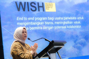 pemerintah-perkuat-daya-saing-industri-pariwisata-nasional