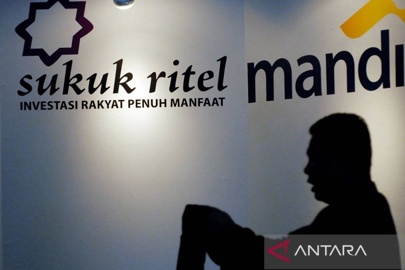 pemerintah-raup-dana-rp27-84-triliun-dari-penjualan-sukuk-ritel-sr022