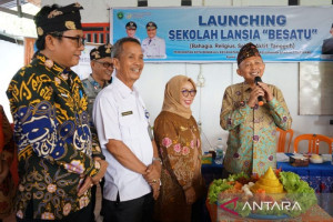 pemkot-bengkulu-targetkan-67-kelurahan-miliki-sekolah-lansia