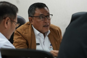pemkot-jakarta-barat-pindahkan-sementara-pelayanan-kantor-kecamatan-cengkareng