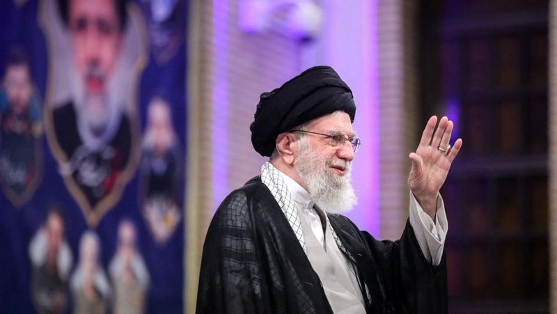 penasihat-khamenei-konfirmasi-selamat-dari-serangan-israel