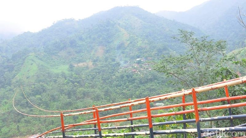 pendaki-wanita-meninggal-dunia-usai-jatuh-dari-puncak-gunung-muria