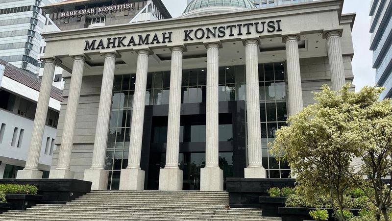penjual-lele-di-trotoar-bisa-terjerat-uu-tindak-pidana-korupsi