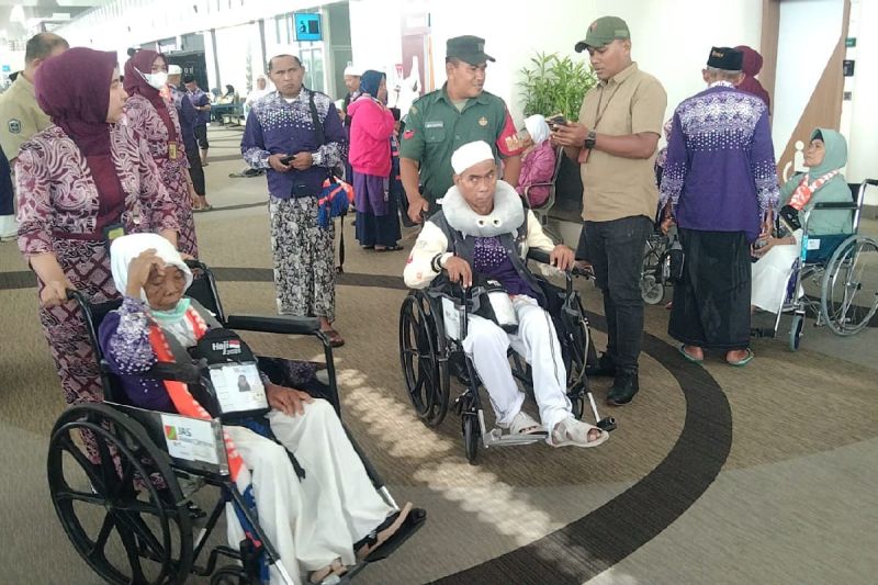 penumpang-saudia-airlines-di-surabaya-disiapkan-tempat-istirahat-khusus
