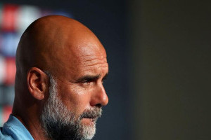 pep-guardiola-sindir-petinggi-wasit-fifa-terkait-rico-lewis