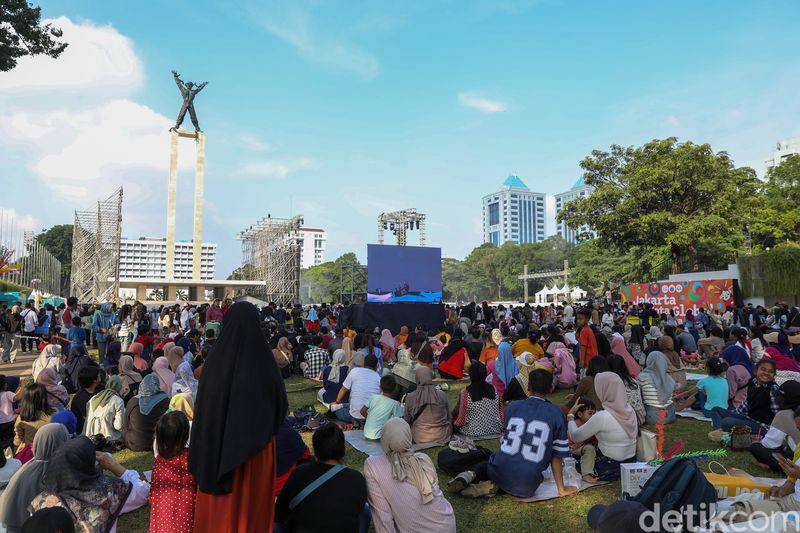 perayaan-hut-jakarta-ke-498-meriah-di-lapangan-banteng
