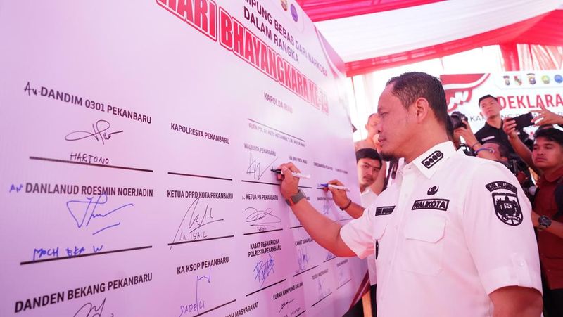 peredaran-narkoba-di-pekanbaru-menurun-signifikan-berkat-sinergi-kapolda-dan-wali-kota