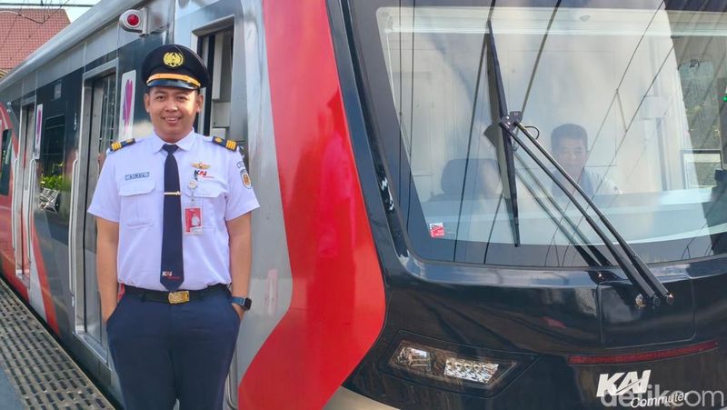 perjalanan-ainul-yakin-dari-pkl-hingga-masinis-krl-jabodetabek