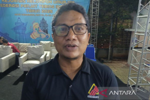 persaingan-ketat-di-kejurnas-panjat-tebing-nasional