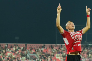 persik-kediri-resmi-dapatkan-novri-setiawan-untuk-liga-1-2025-2026