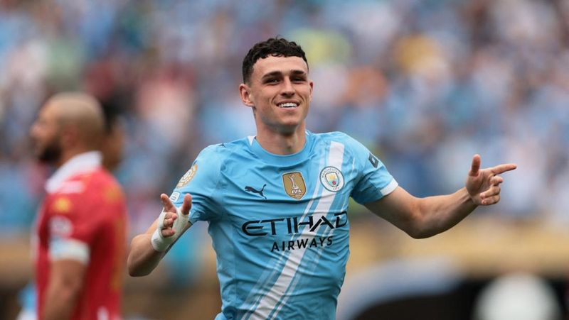 phil-foden-cetak-gol-dan-assist-bawa-manchester-city-menang-tagar-penting