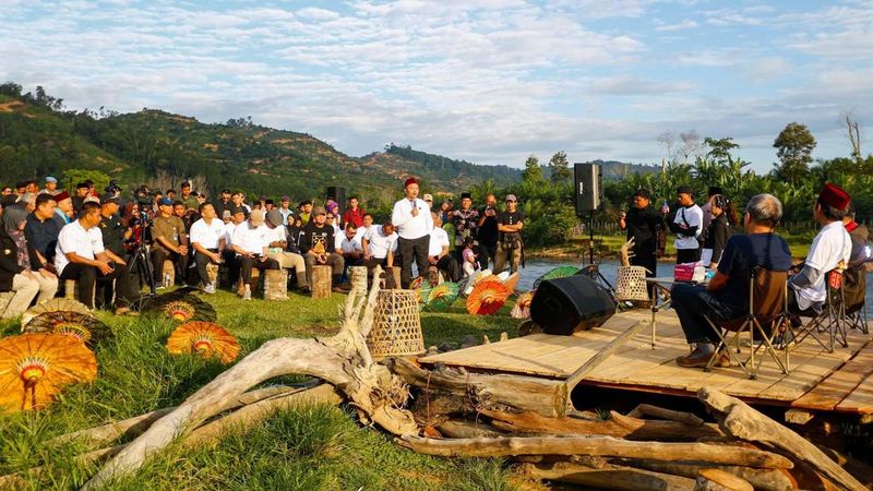 polda-riau-gelar-peringatan-hari-lingkungan-hidup-sedunia-di-rimbang-baling