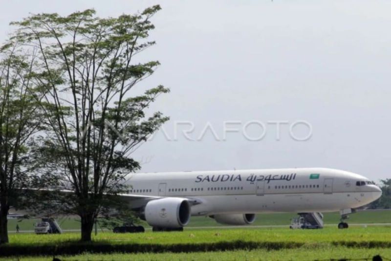 polda-sumut-lakukan-pemeriksaan-pesawat-saudia-airlines