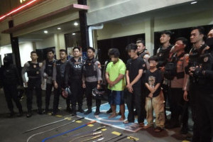 polisi-gagalkan-tawuran-di-senen-amankan-3-pemuda-dan-sajam