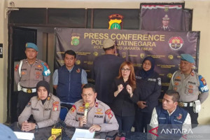 polisi-gugus-perisai-buru-pelaku-tawuran-di-jatinegara-yang-tewaskan-satu-orang