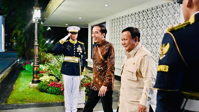 prabowo-kirim-anggrek-ungu-sebagai-ucapan-selamat-ulang-tahun-jokowi