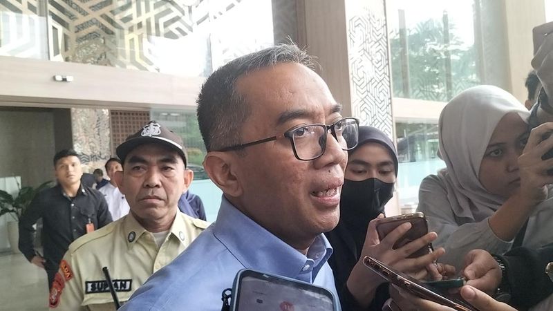 prabowo-minta-penelitian-kampus-dukung-industrialisasi-dan-hilirisasi