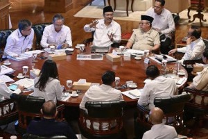 prabowo-pimpin-ratas-bahas-sekolah-rakyat-di-hambalang