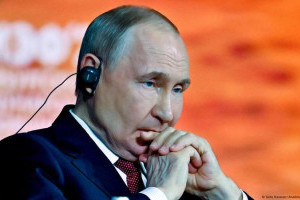 putin-klaim-ukraina-secara-teoritis-milik-rusia
