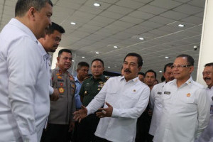 resmikan-30-autogate-di-bandara-kualanamu-untuk-tingkatkan-layanan-imigrasi